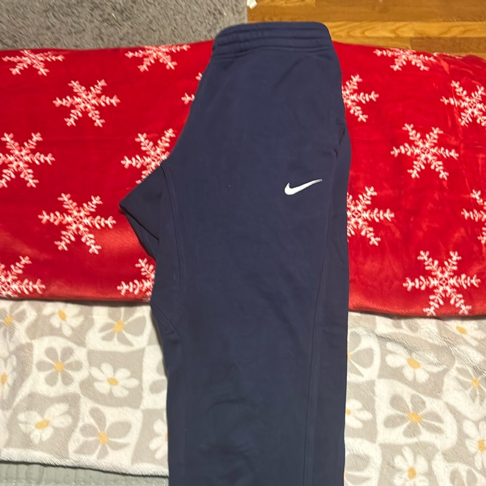 Nike sportswear club fleece joggers